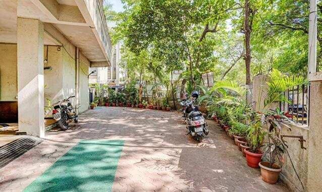 New Prabhu Sharan By Glitz Hotels Navi Mumbai Dış mekan fotoğraf