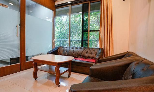 New Prabhu Sharan By Glitz Hotels Navi Mumbai Dış mekan fotoğraf